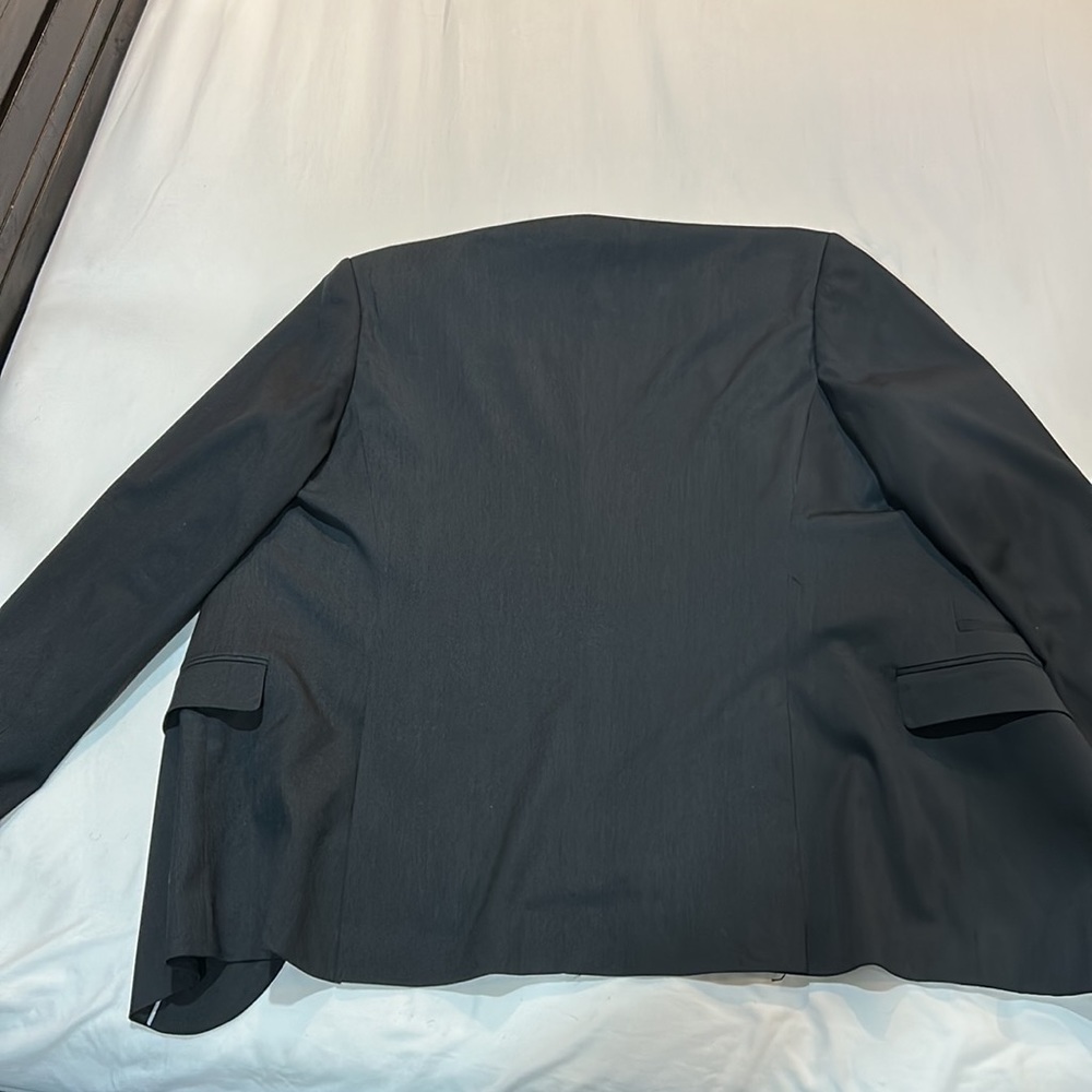 Designer suit - Picture 6 of 7